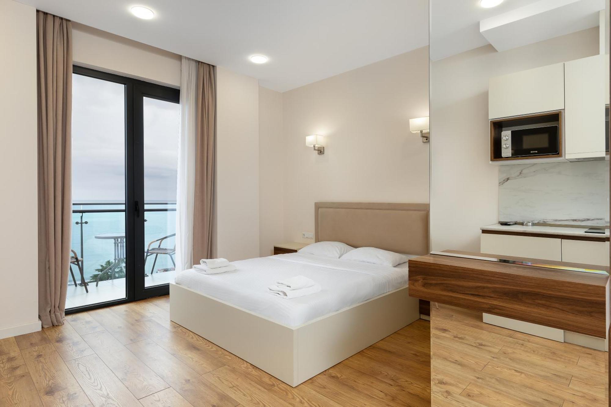 Next Official Hotel 4*